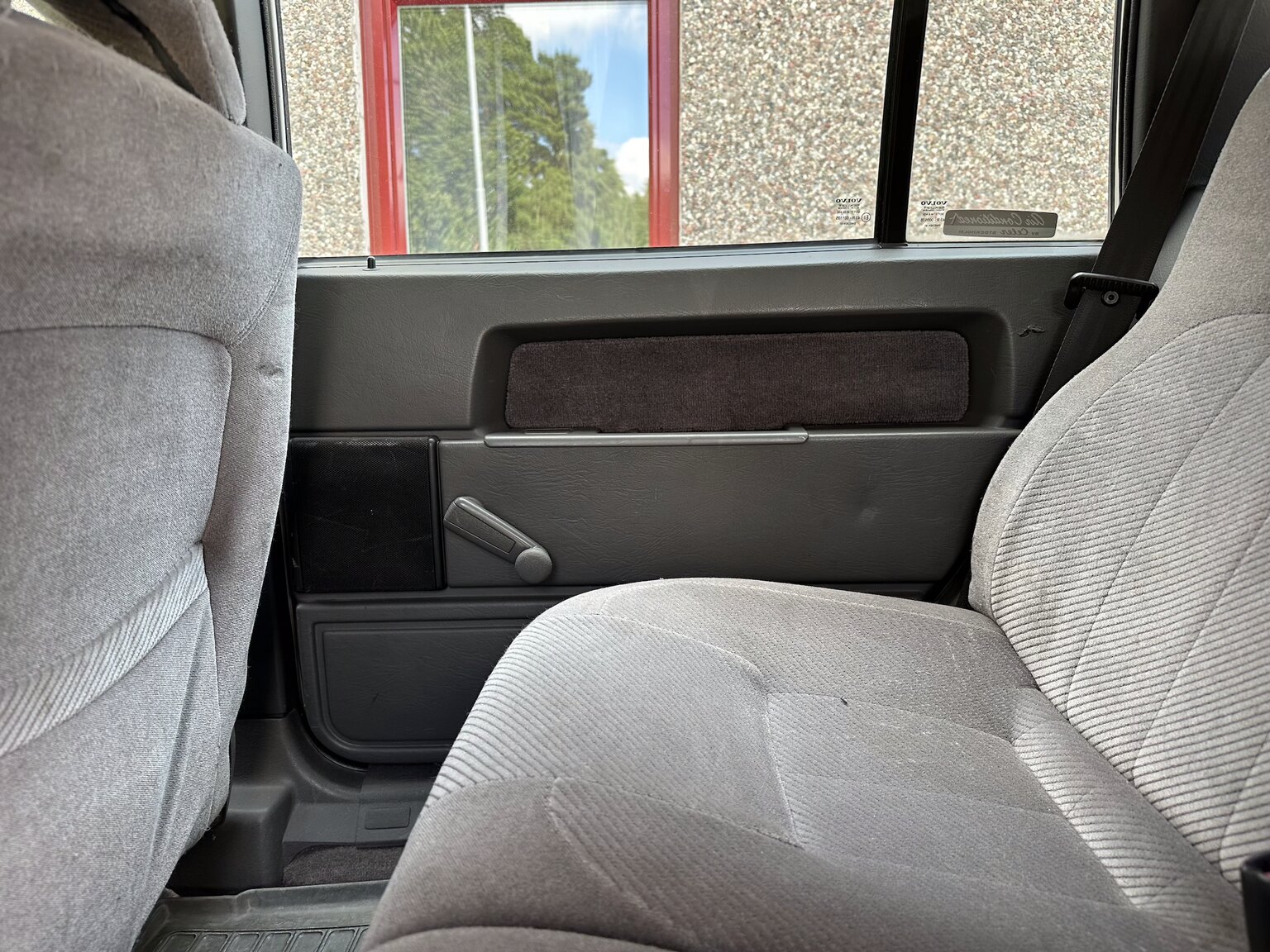 Interior image of 1998 Volvo 945
