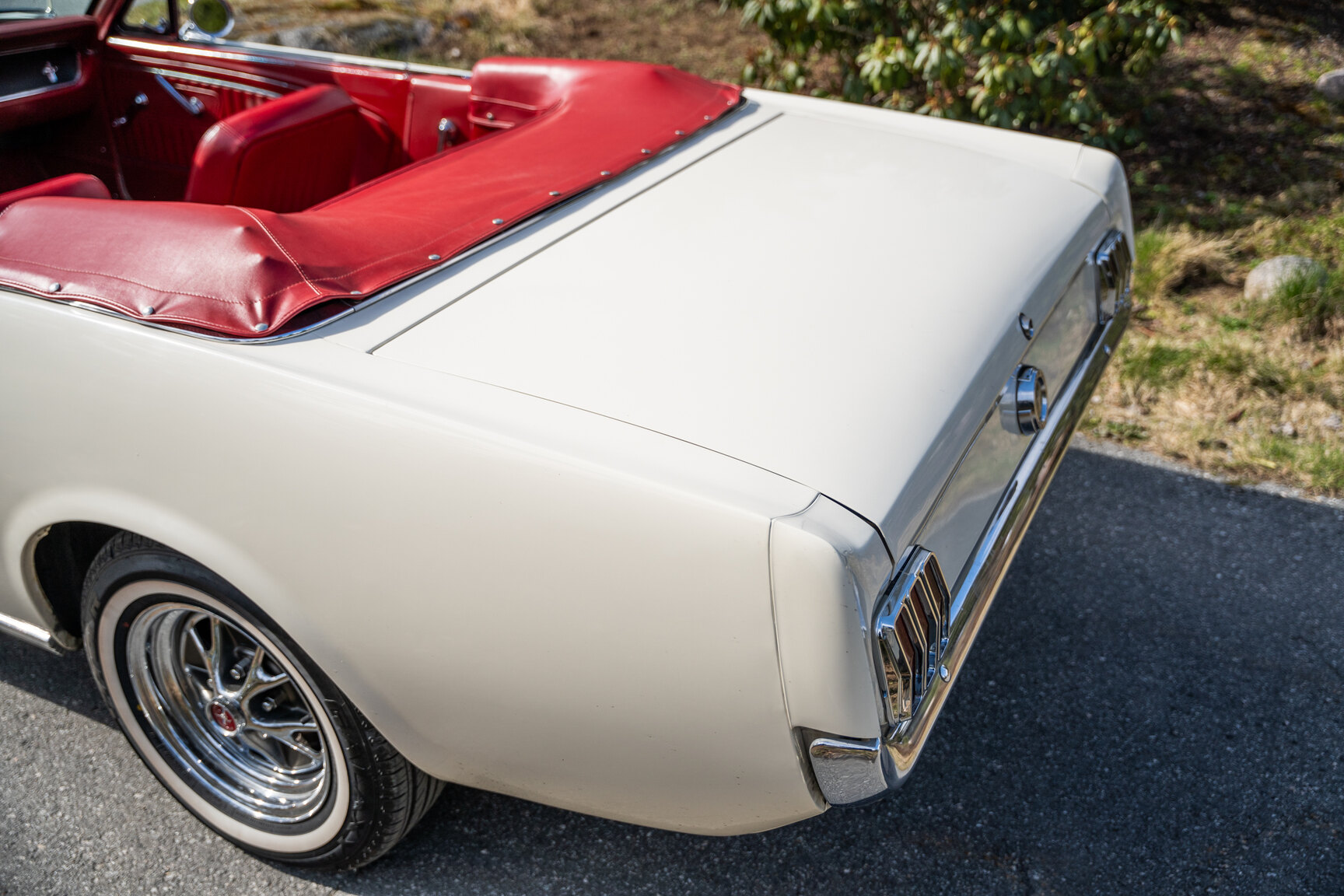 Aussenfoto 1965 Ford Mustang Cabriolet (19)