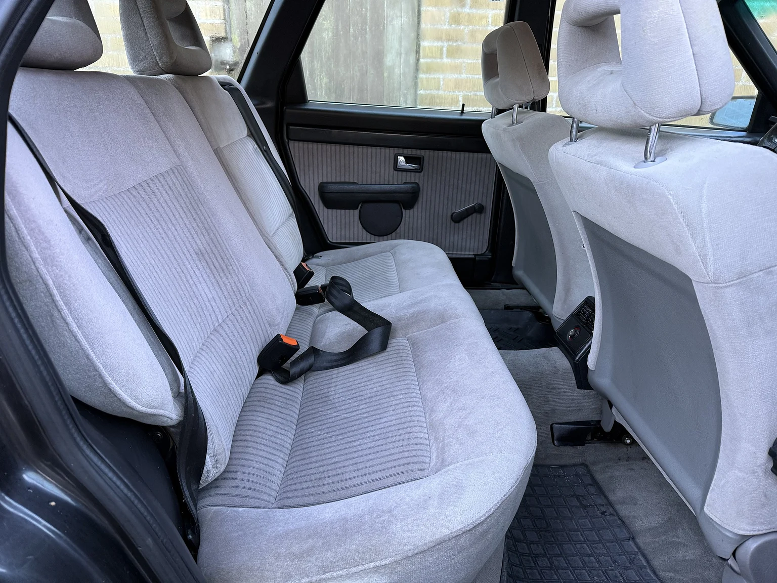 Interiörbild 1990 Audi 100 Avant (23)