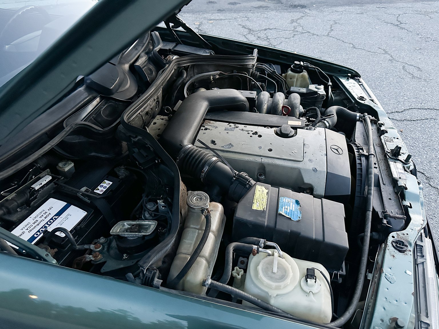 Image of 1996 MERCEDES-BENZ E 320 T mechanics