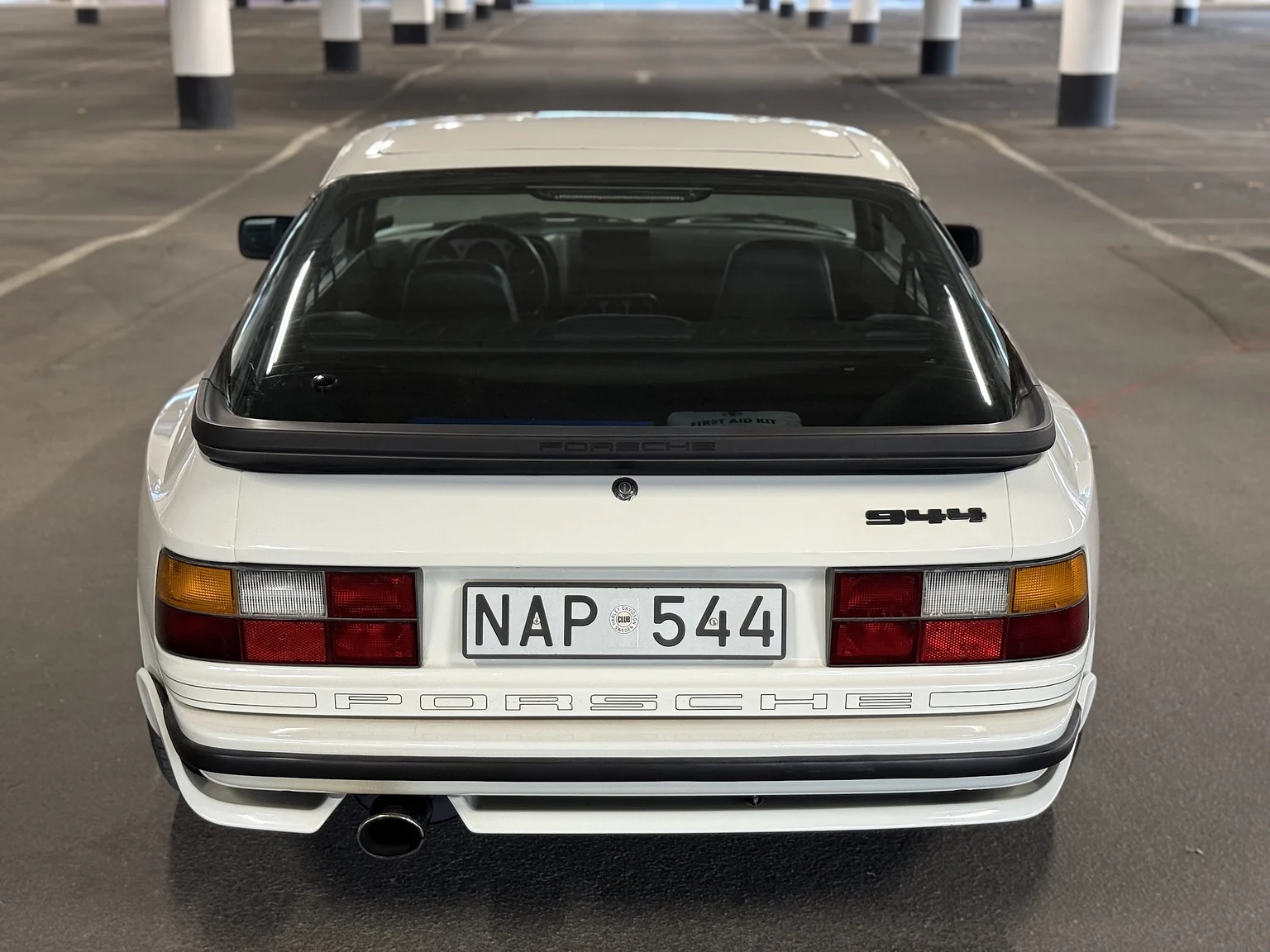 Aussenfoto 1984 PORSCHE 944 Targa (16)