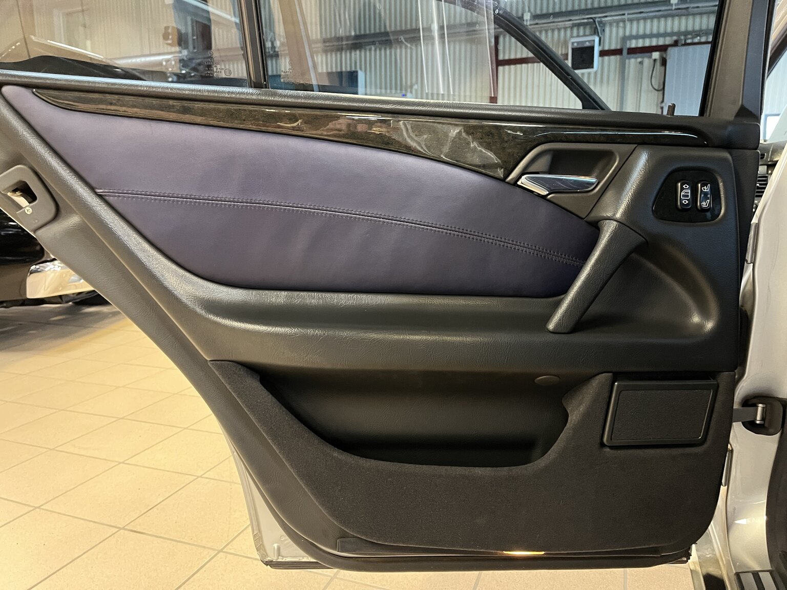 Interior image of 1998 Mercedes-Benz E55 AMG