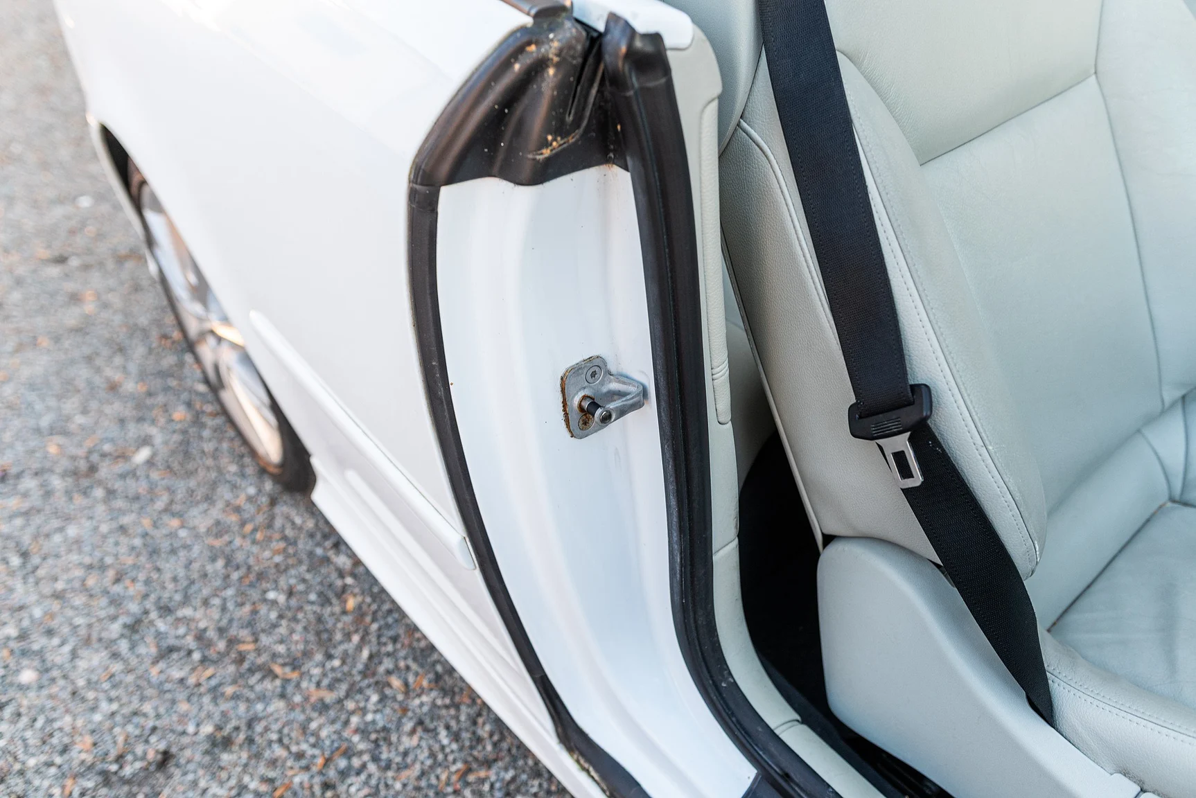 Interior image of 2008 SAAB 9-3 Vector 2.0T Cabriolet (12)