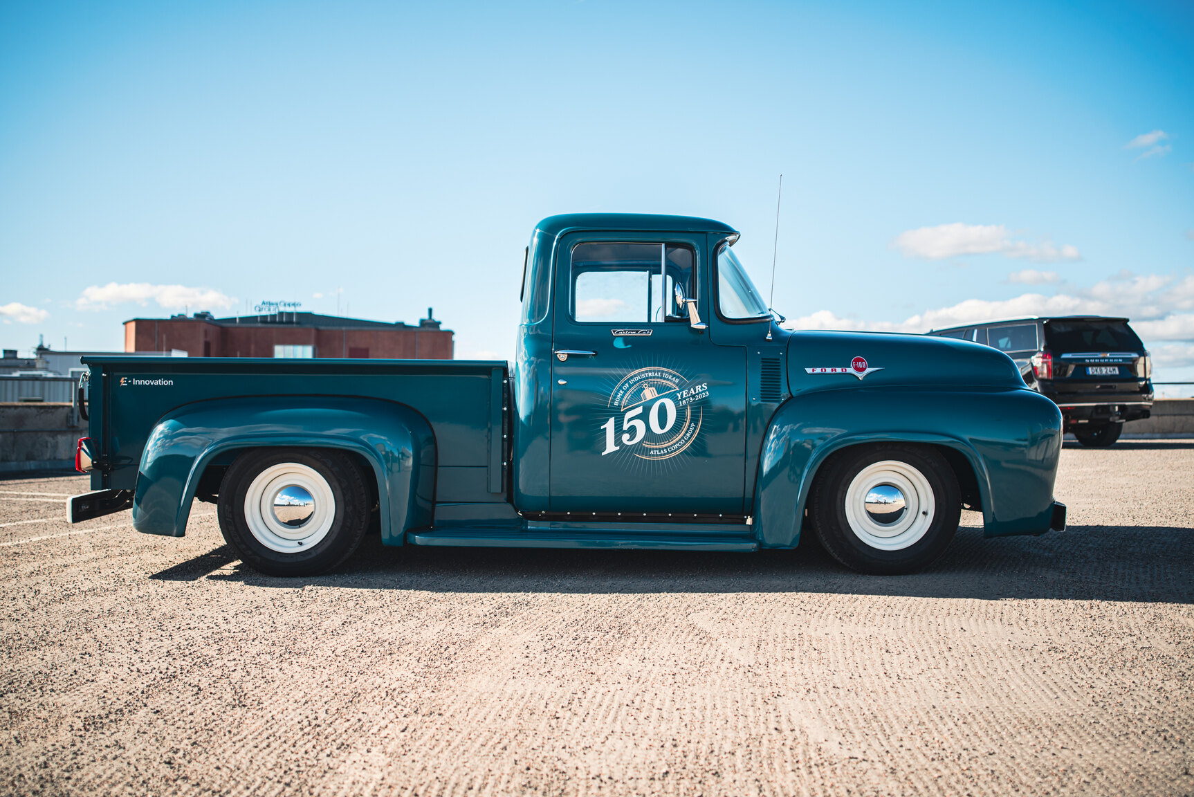 Aussenfoto 1956 FORD F100 Electric