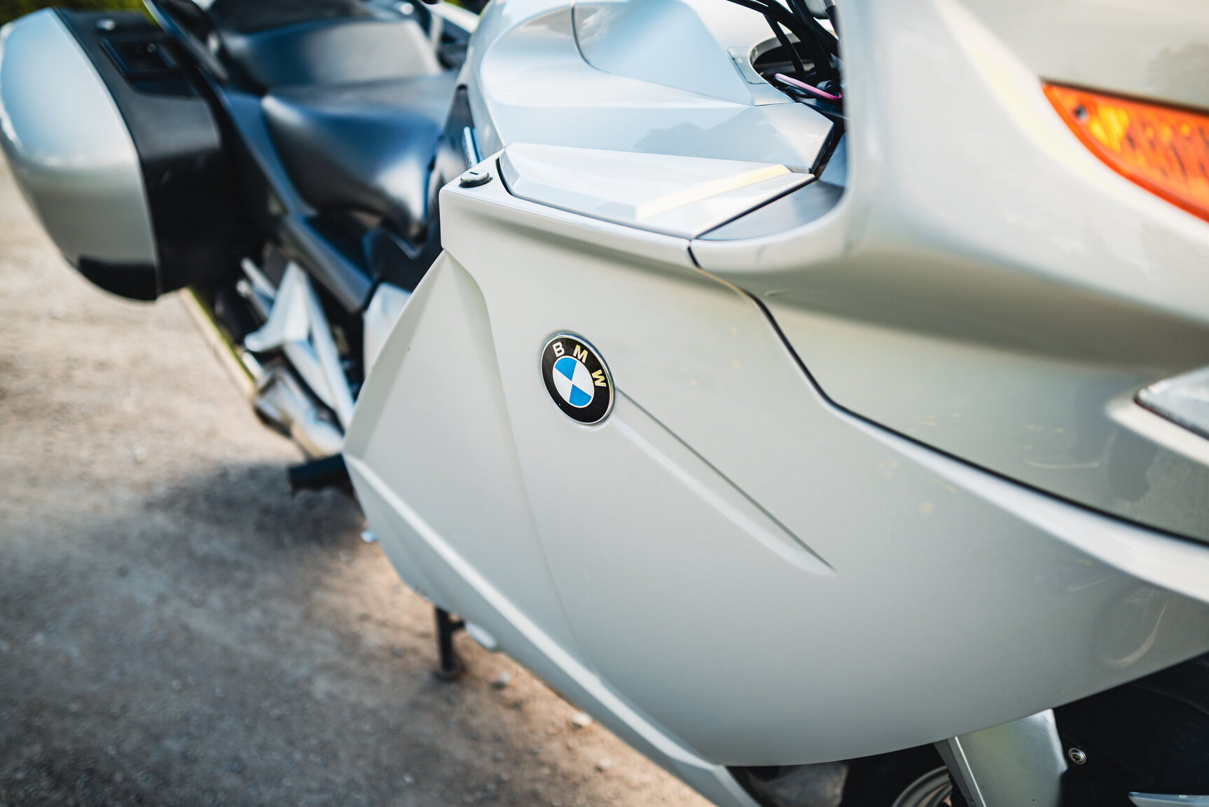 Exterior image of 2006 BMW K 1200 GT 