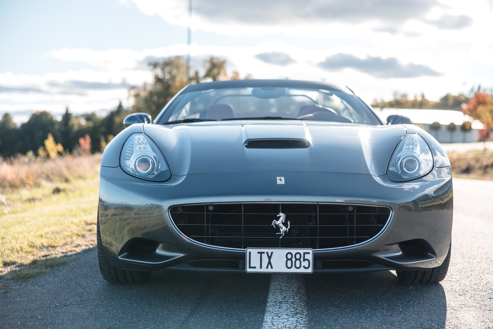 Exterior image of 2011 Ferrari California 