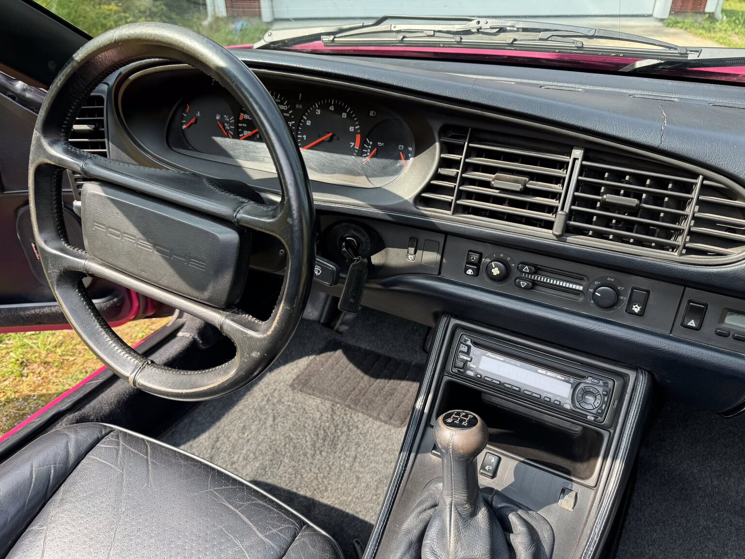 Interior image of 1990 Porsche 944 S2 Convertible