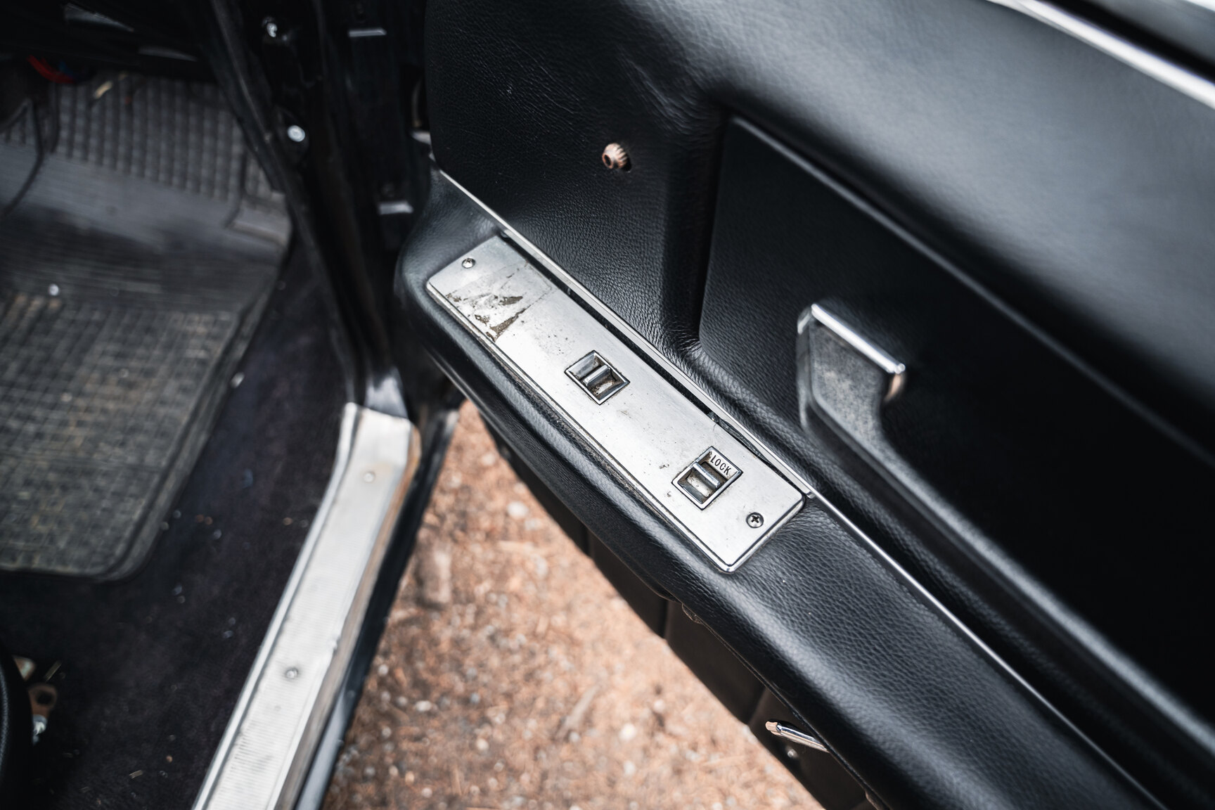 Interior image of 1968 Cadillac De Ville Convertible