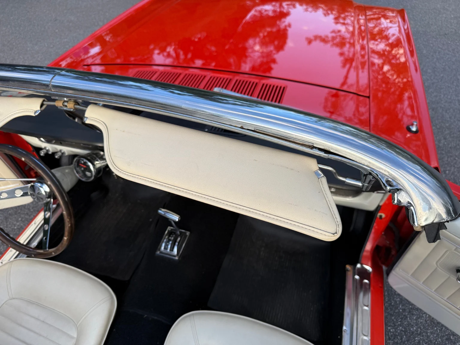 Interiörbild 1965 Ford Mustang Cabriolet (46)