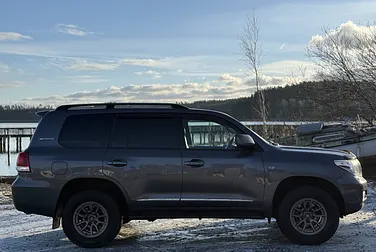 #<Image:0x00007fa04c9fb908>