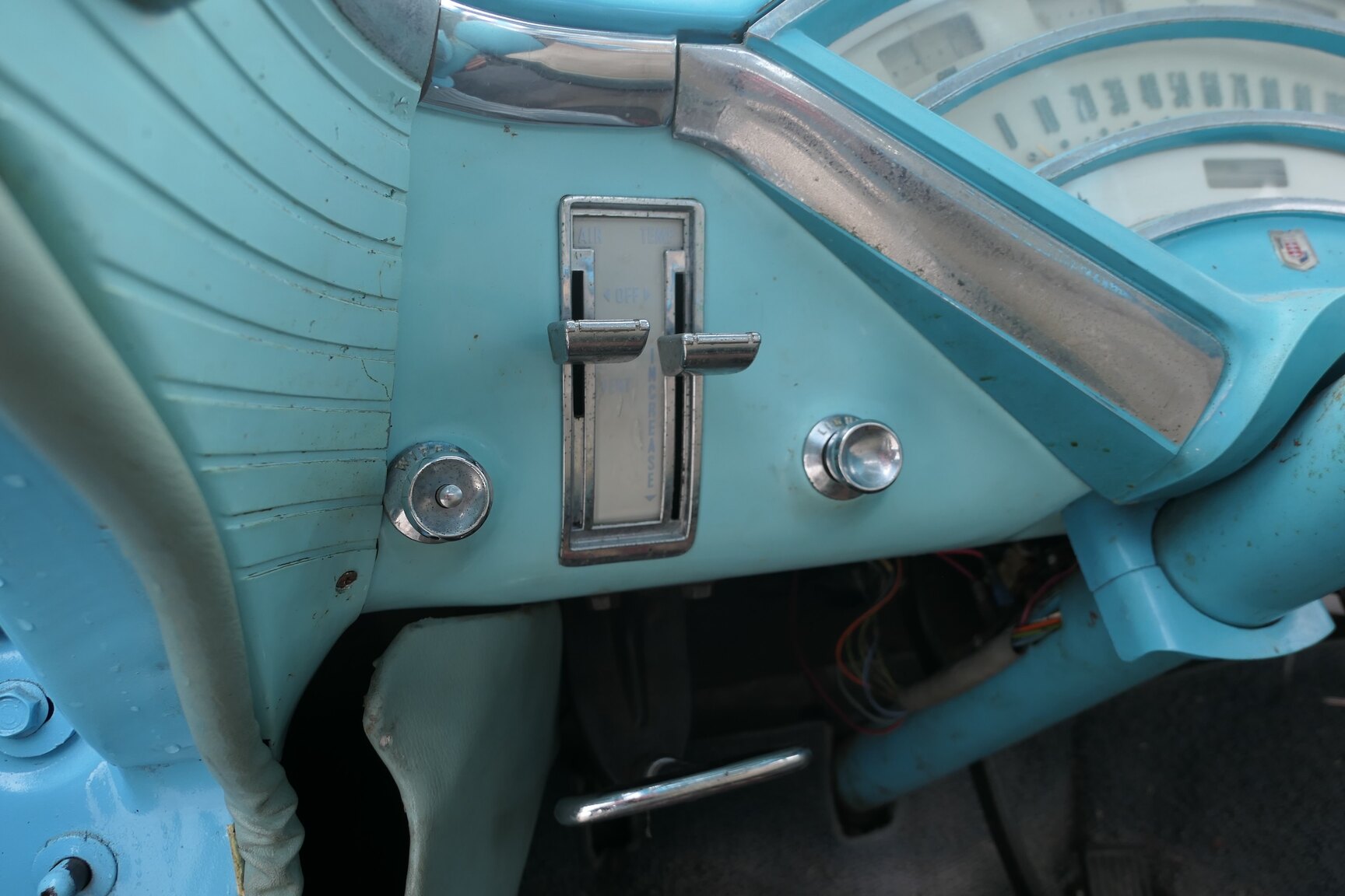 Interior image of 1956 Mercury Custom 5.1 V8