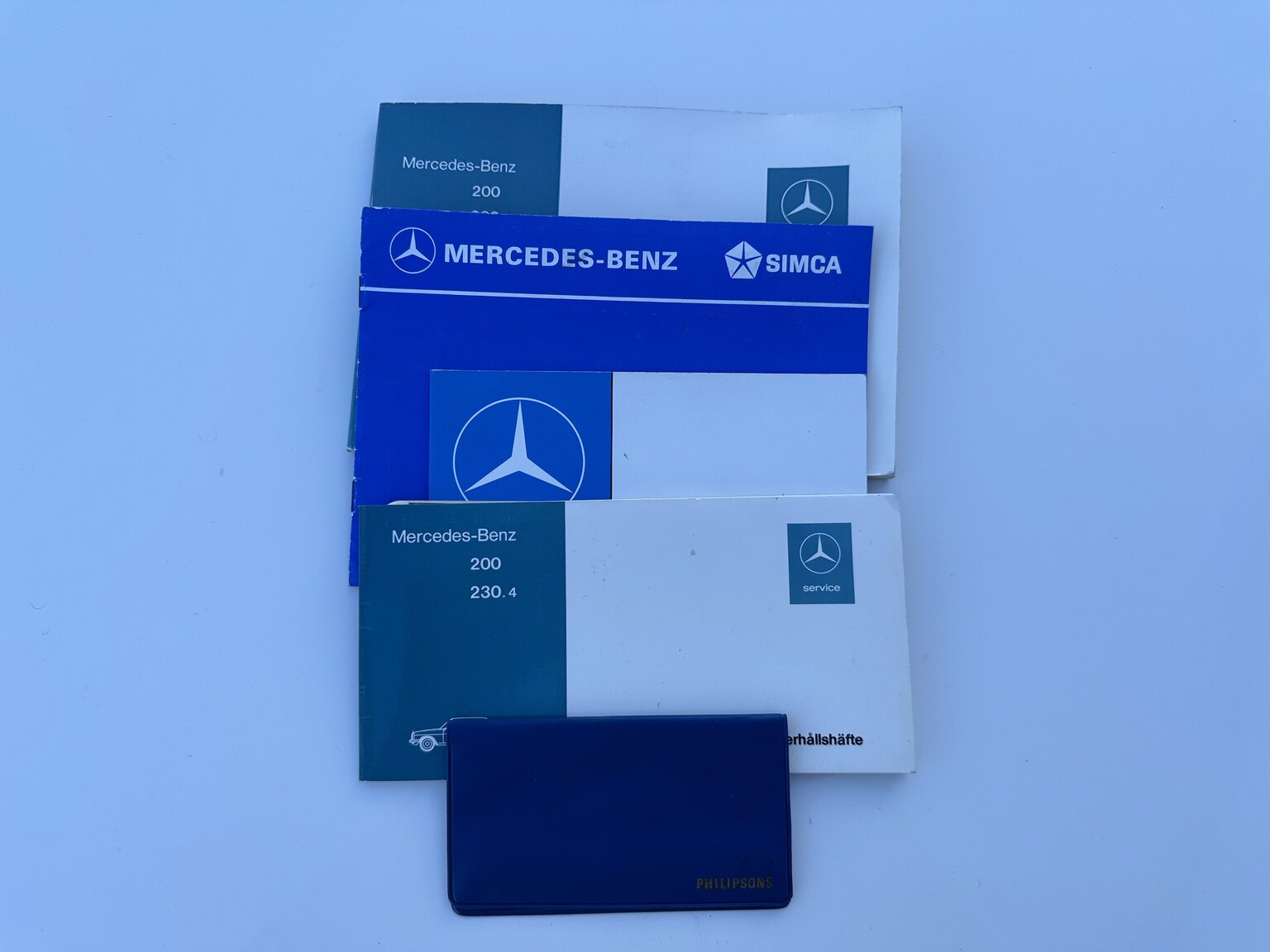 Dokumentation för 1975 Mercedes Benz 200