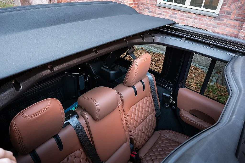 Bild von 2025 Jeep Wrangler (25)