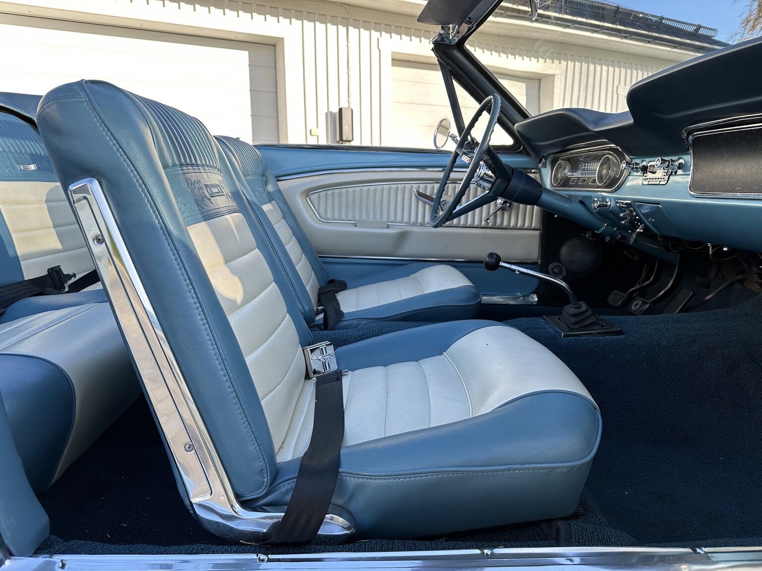 Interiörbild 1966 Ford Mustang Convertible