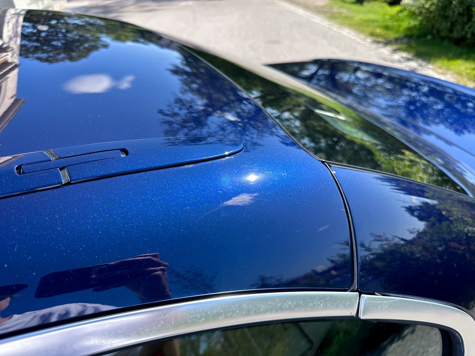 Exterior image of 2018 BMW 430i xDrive Convertible