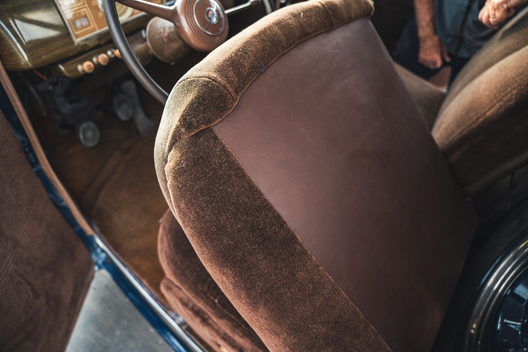 Innenraumfoto von 1939 Plymouth Road king P8 Coupe  (41)