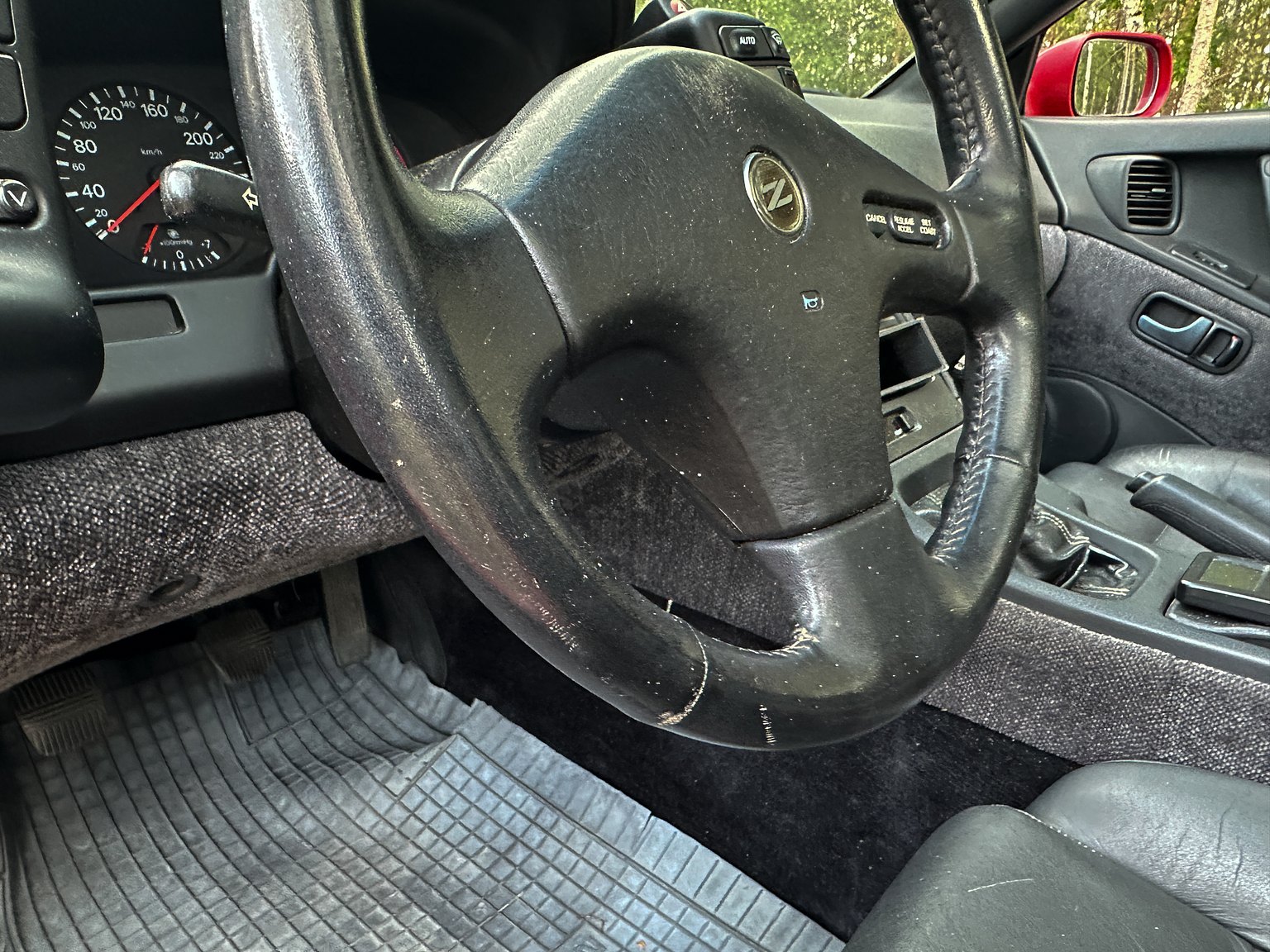 Interior image of 1991 Nissan 300ZX Twin Turbo V6 Z32