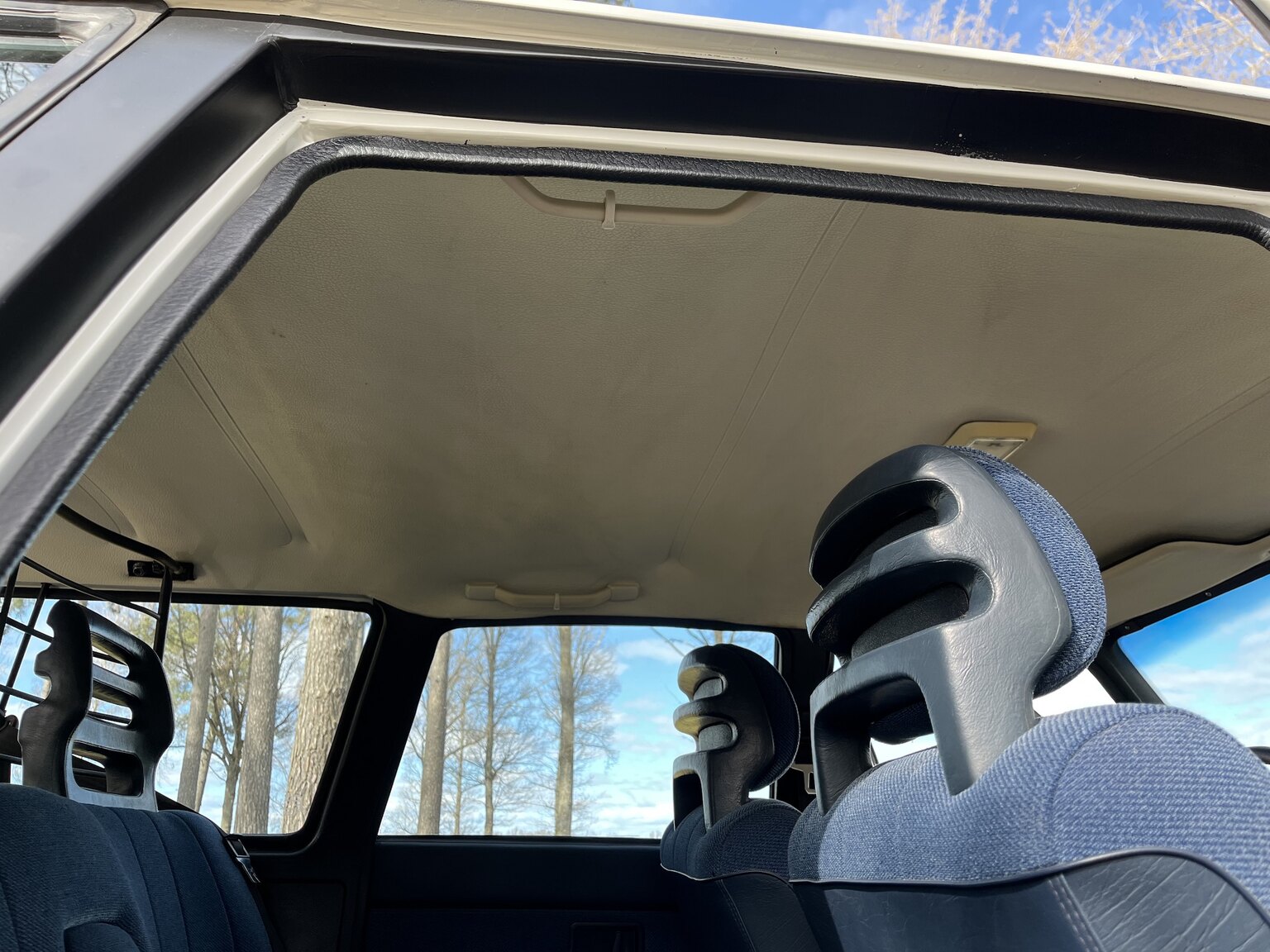 Interior image of 1993 Volvo 245 GL