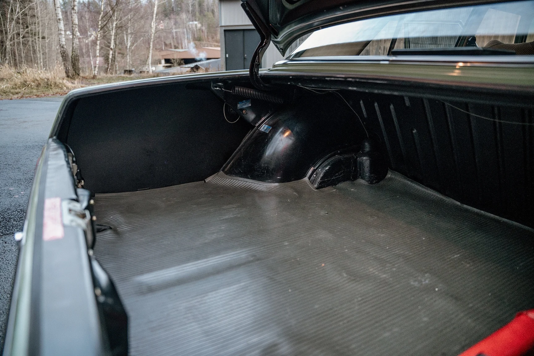 Interior image of 1975 Mercedes-Benz 240 D 3.0 (45)