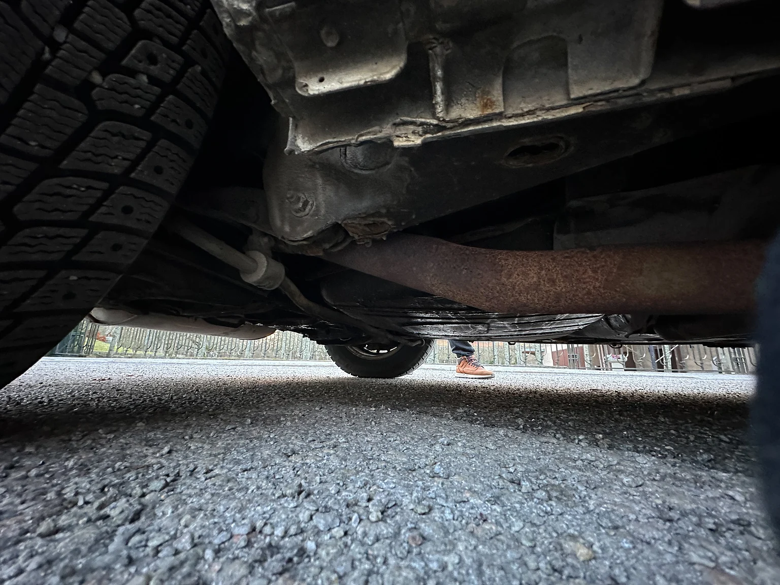 Image of 1989 Cadillac Seville (37) mechanics