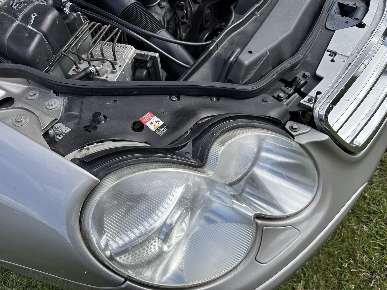 Image of 2003 Mercedes Benz SL 500 mechanics