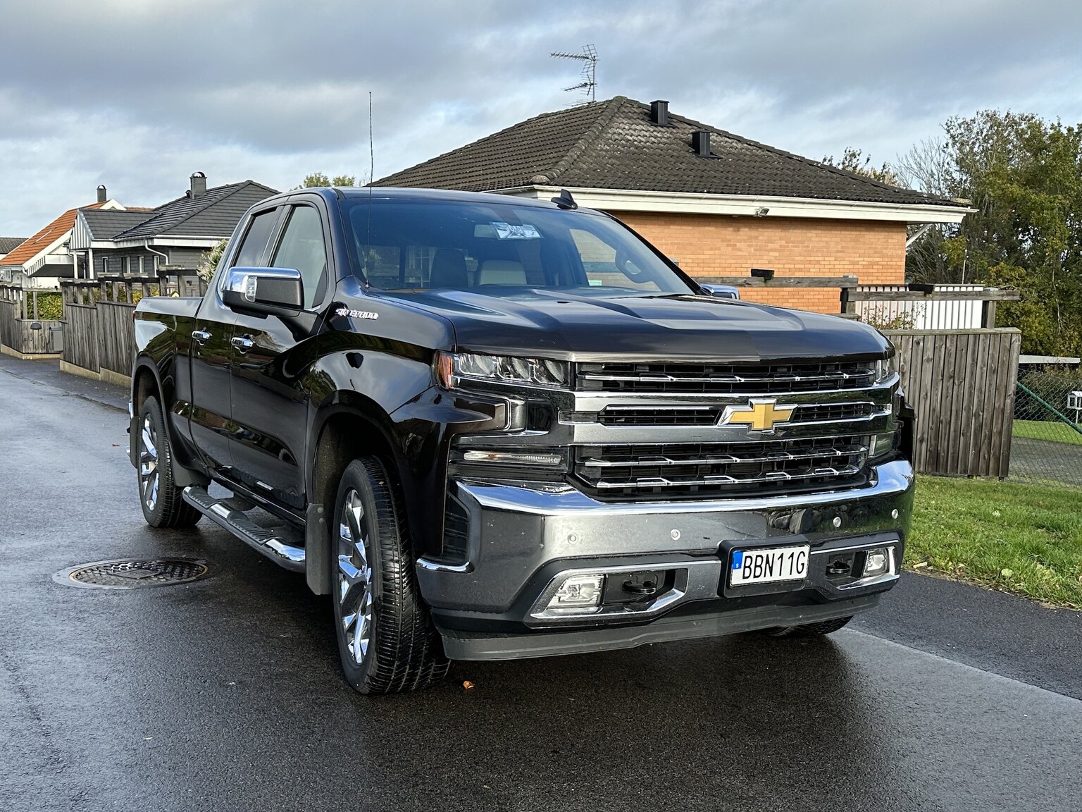 Exterior image of 2019 Chevrolet Silverado LTZ