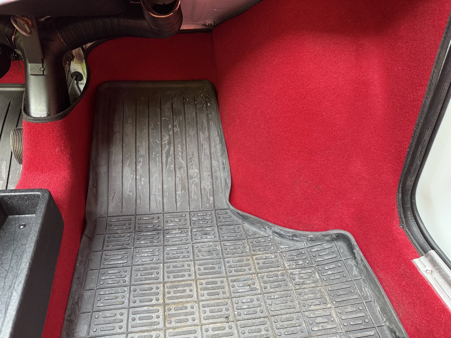Interior image of 1965 Fiat 500F