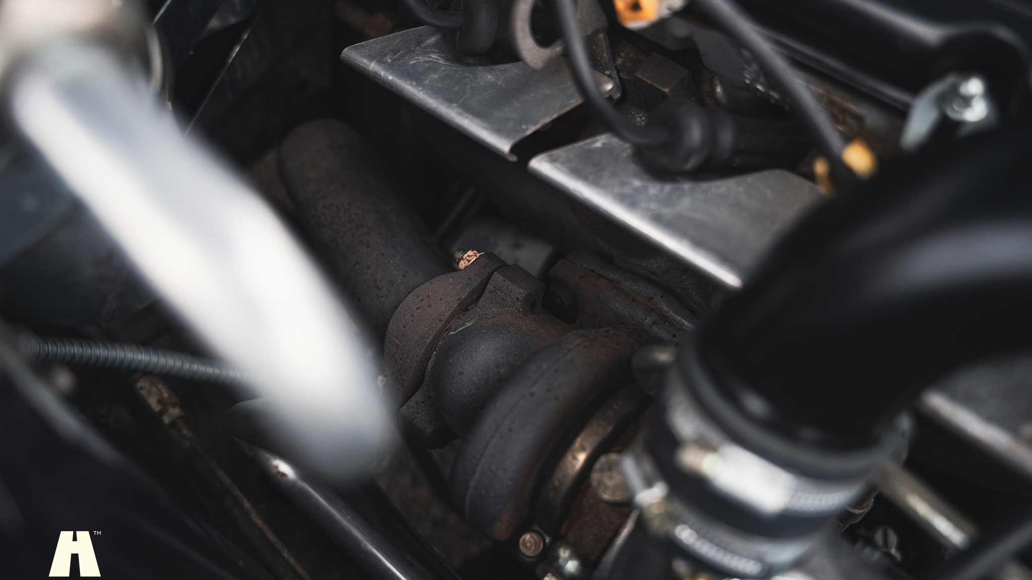 Image of 1995 Volvo 940 SE mechanics