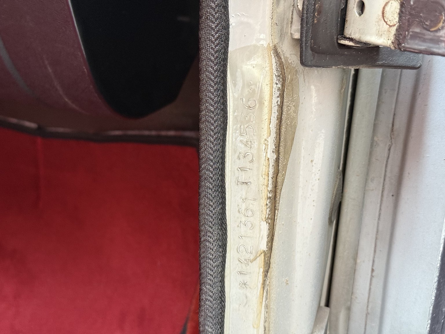 Interior image of 1970 Volvo 142 Automatic