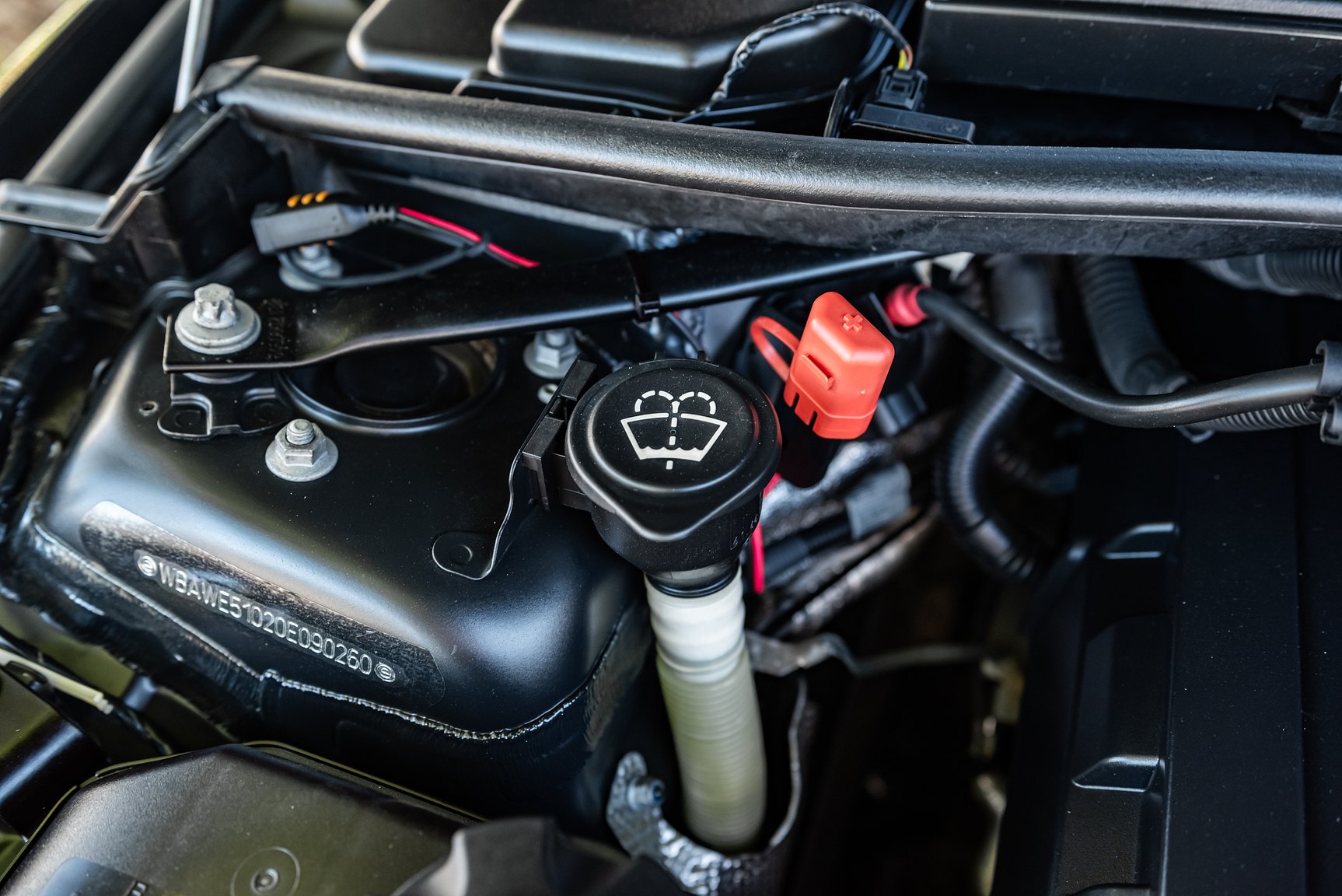 Image of 2009 BMW 325Xi mechanics