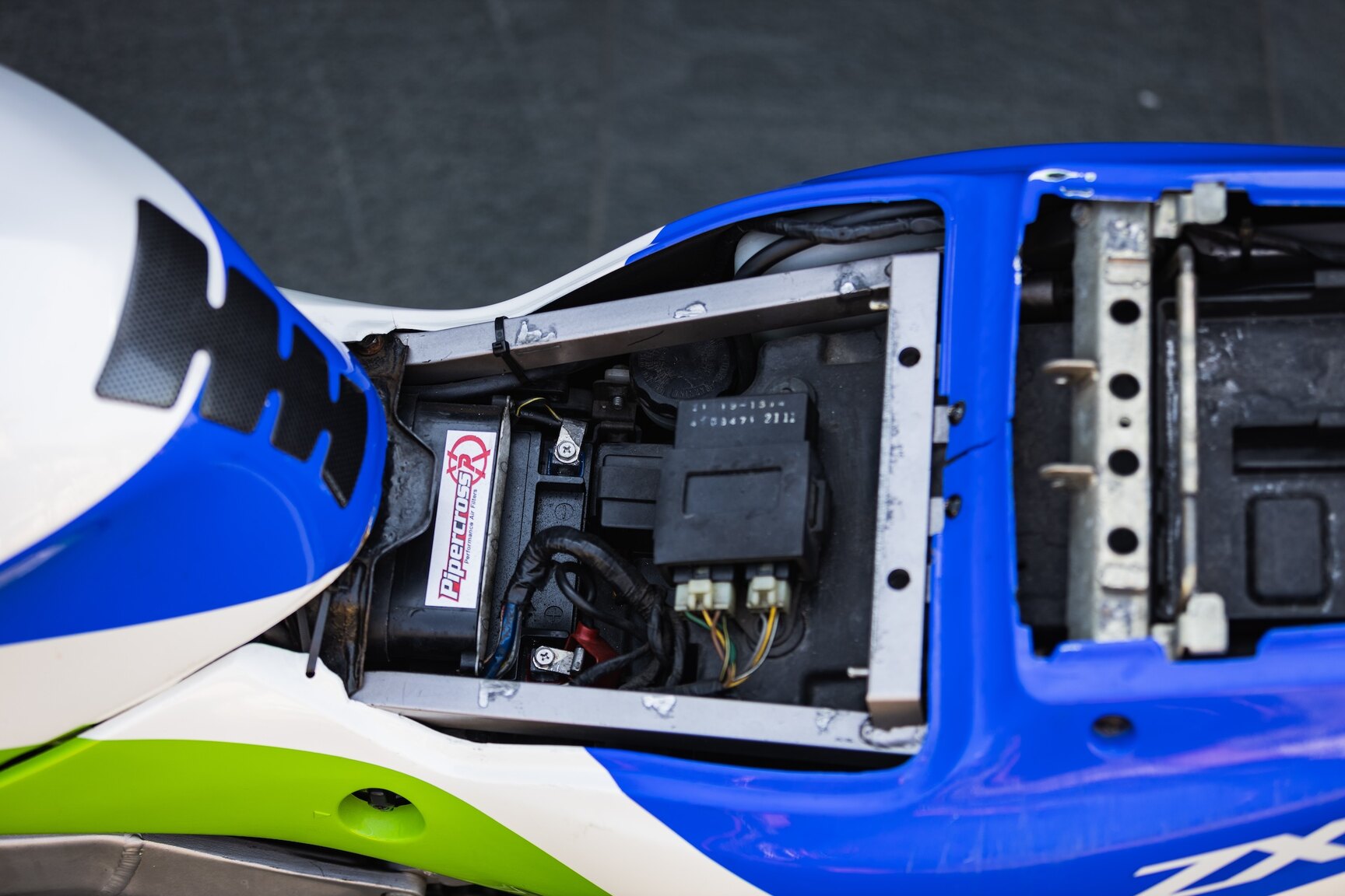 Exteriörbild på 1992 Kawasaki ZX 750 J