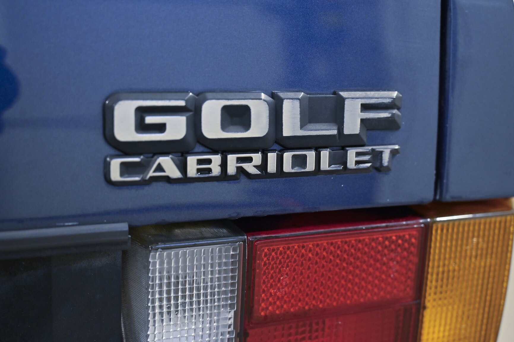 Exterior image of 1991 Volkswagen Golf Karmann Cabriolet