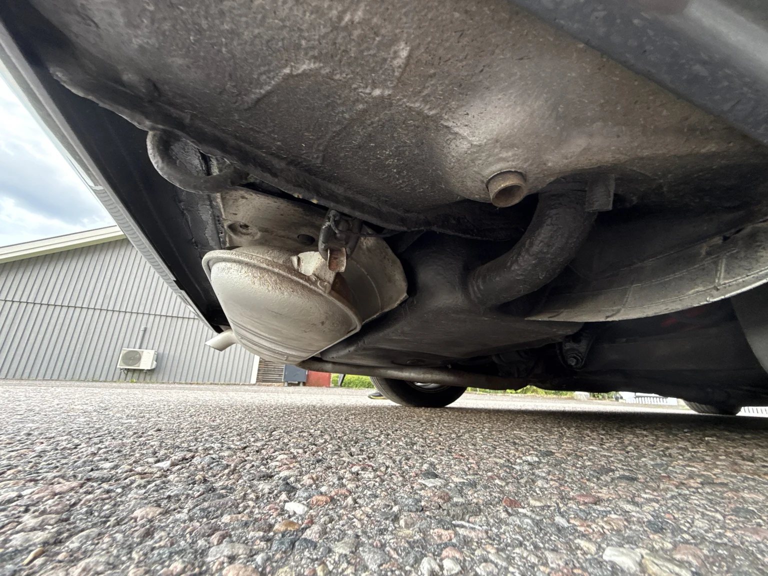 Image of 1994 Mercedes-Benz E 320 T (25) mechanics