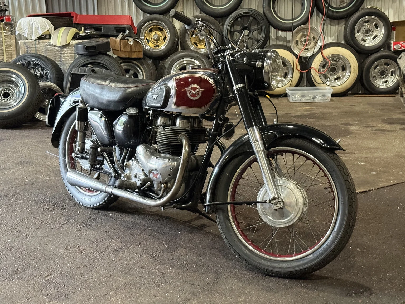 Aussenfoto 1955 Matchless G 9 (1)