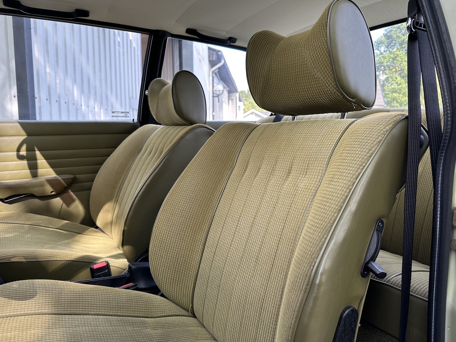 Innenraumfoto von 1980 BMW 320i E21