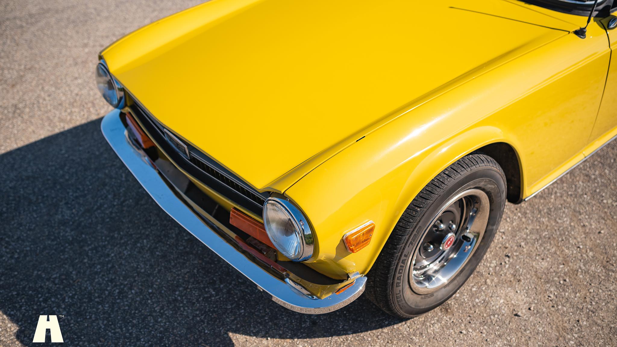 Exterior image of 1974 Triumph TR6 (13)