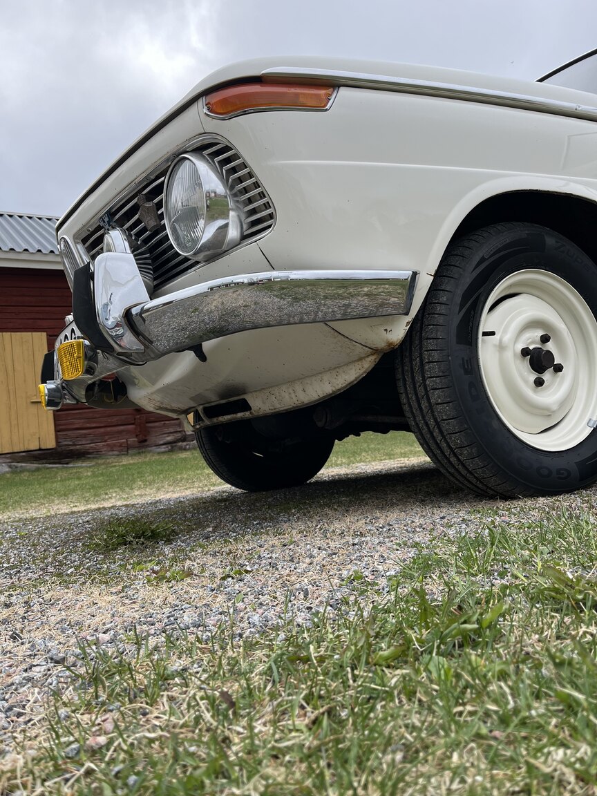 Exterior image of 1965 BMW 1800