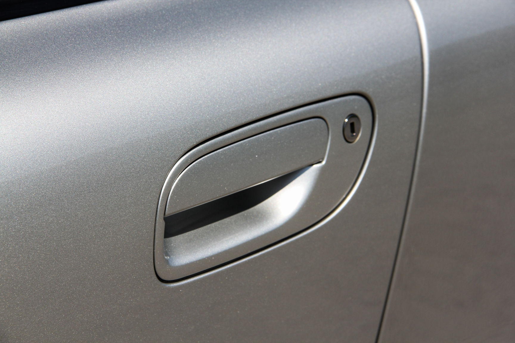 Exterior image of 2005 Volvo V70 R AWD (25)