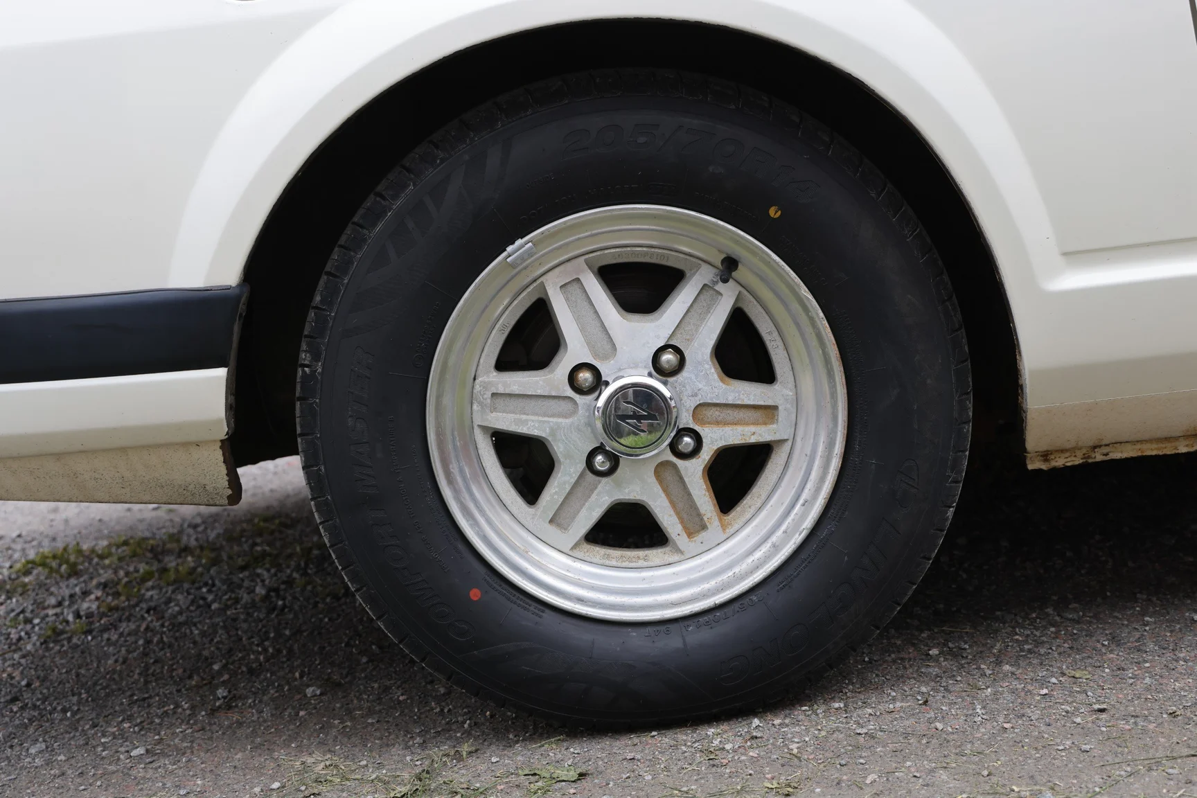 Exterior image of 1983 Datsun 280ZX (10)