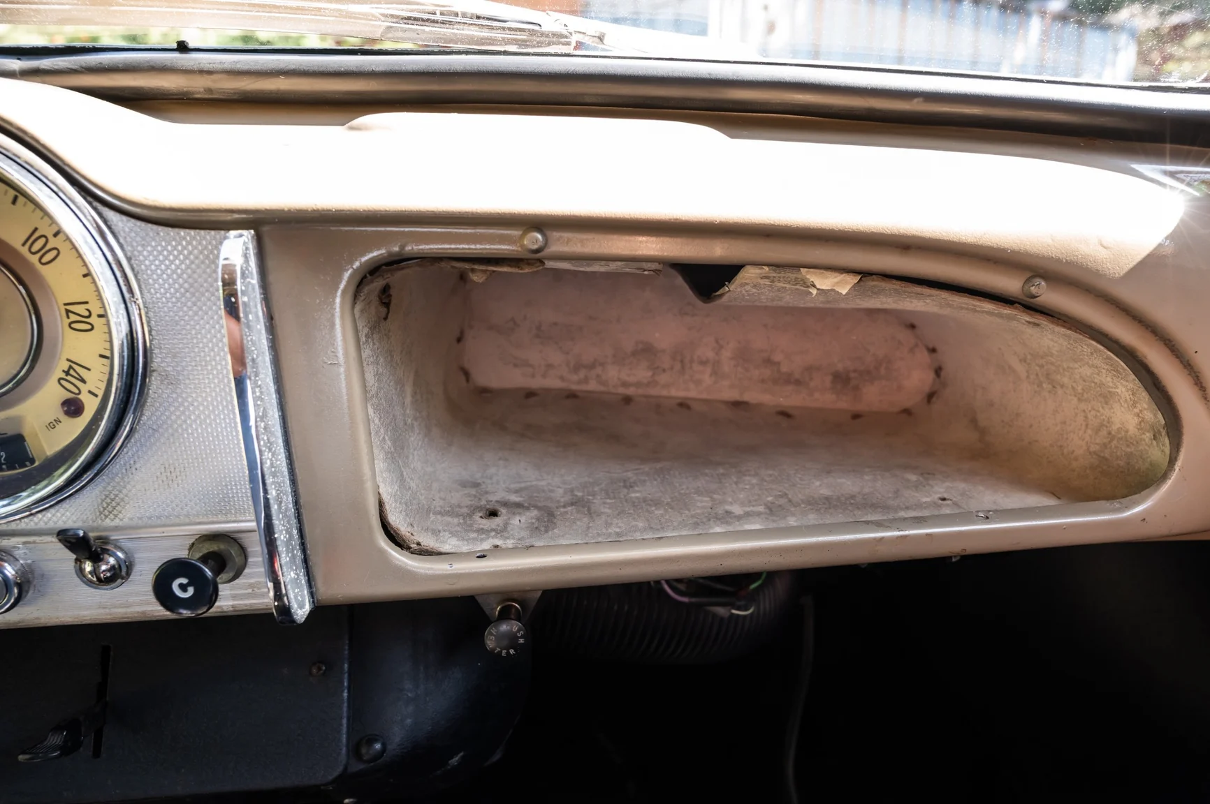 Interiörbild 1971 Morris Minor 1000 (21)