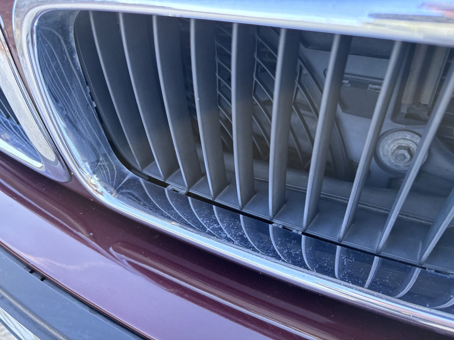 Exterior image of 1996 BMW 728iA
