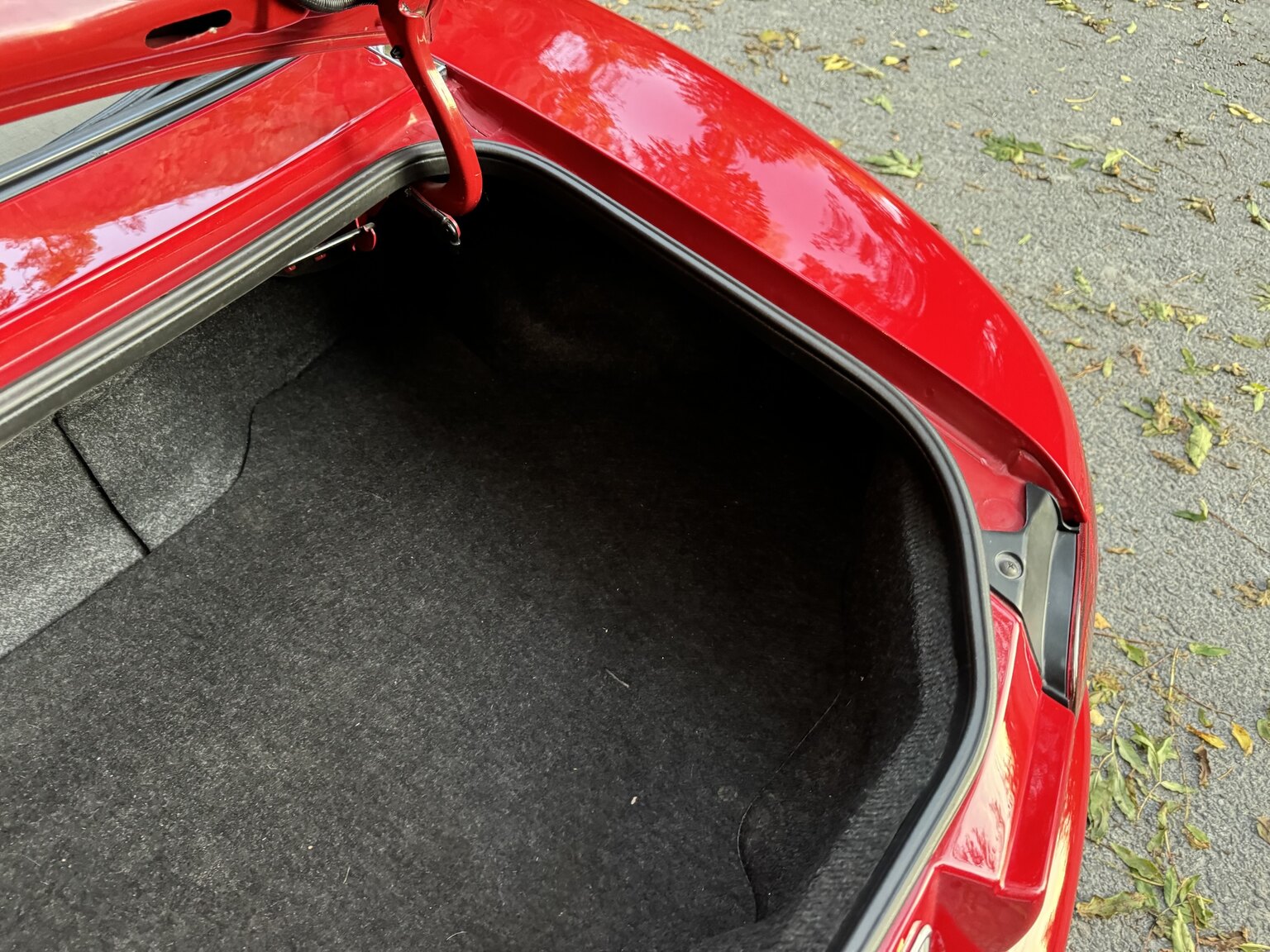 Interior image of 2004 Mazda MX-5