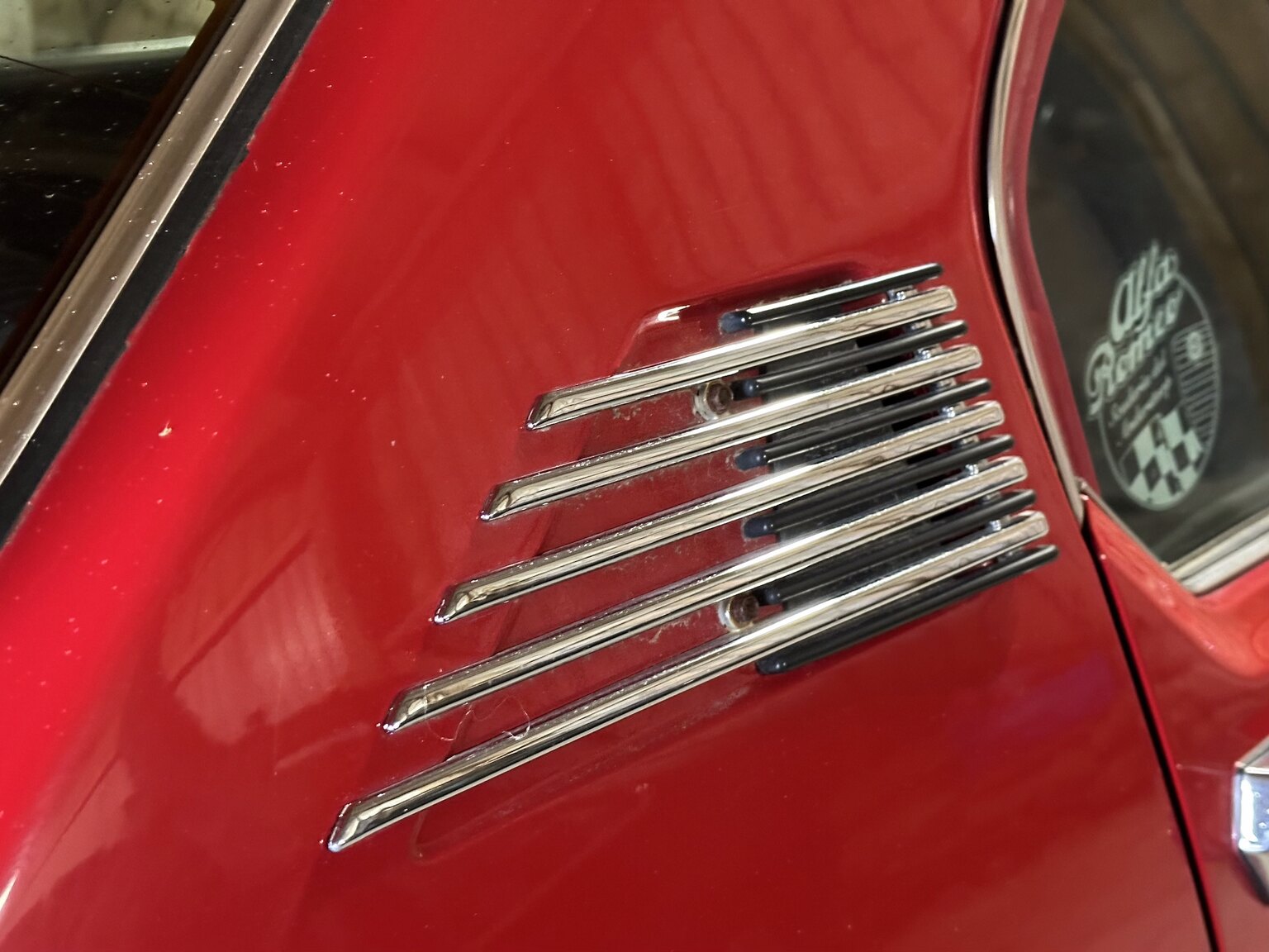Exterior image of 1977 Alfa Romeo Alfetta
