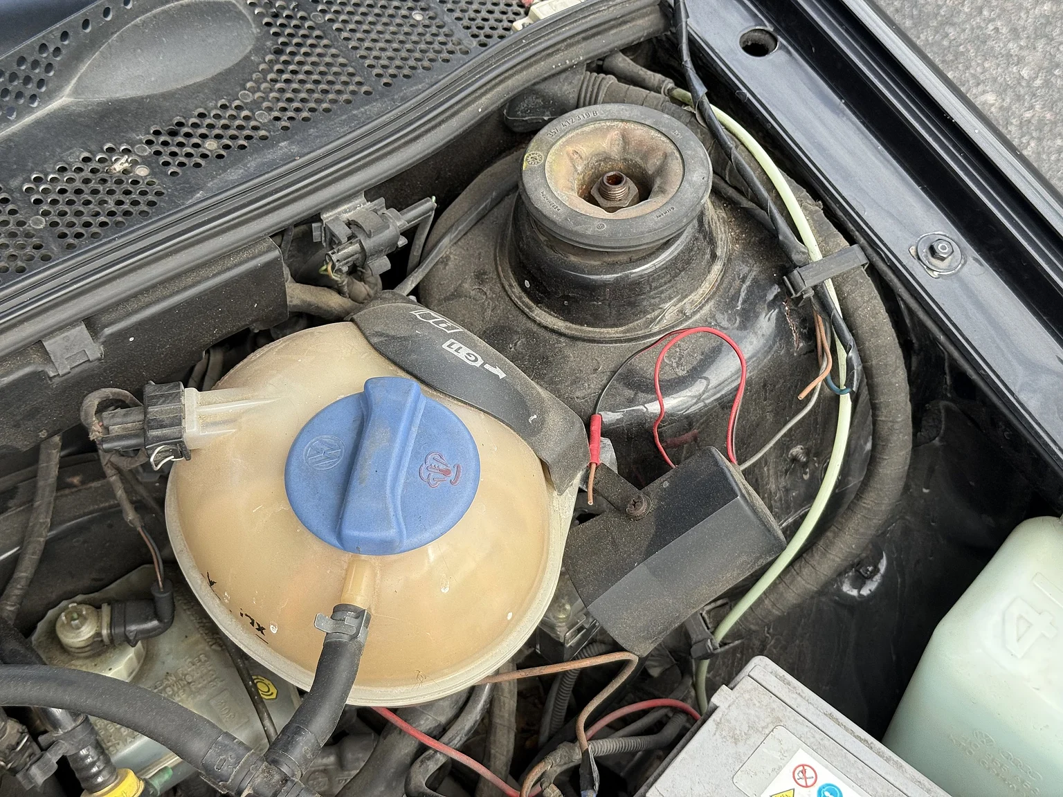 Image of 1994 Volkswagen Golf 3-door VR6 mechanics (12)