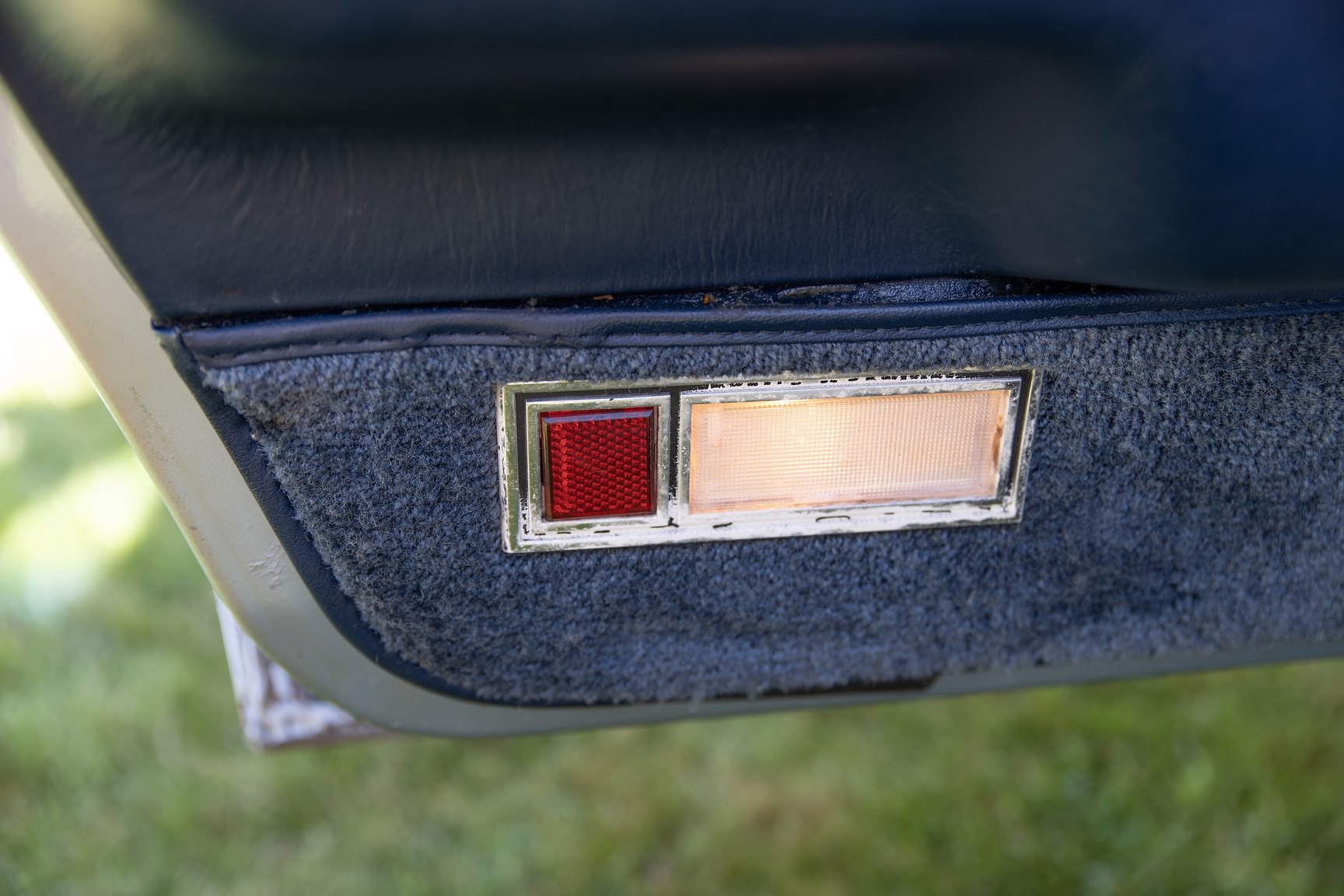 Innenraumfoto von 1985 Lincoln Continental 5.0 V8 EFI