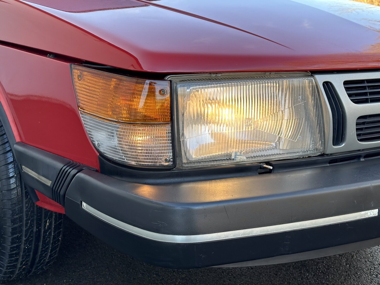 Aussenfoto 1984 Saab 900 GL (94)