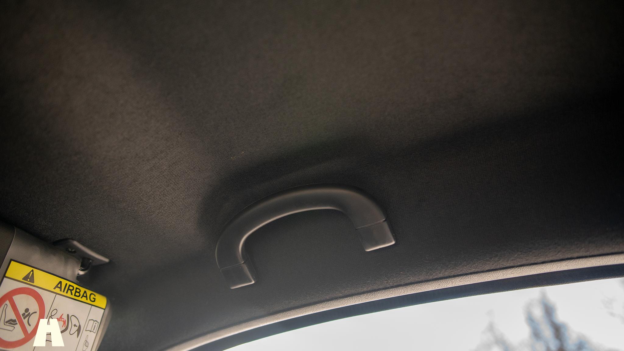 Interiörbild 2016 Abarth 595 Competizione (60)