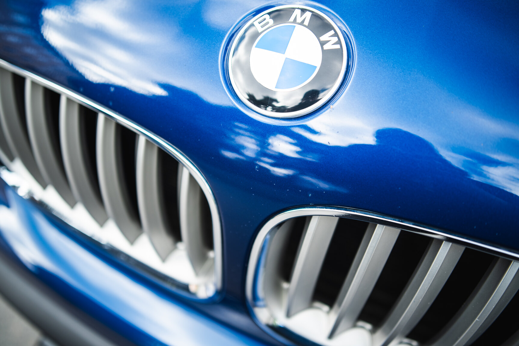 Exterior image of 2005 BMW X5 4.8iS E53 LCI