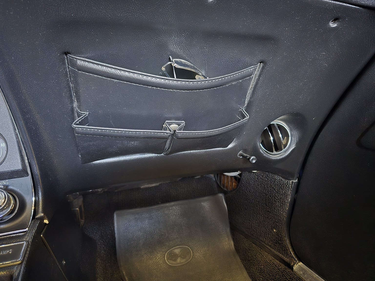Interior image of 1969 Chevrolet Corvette Stingray 6.0 V8