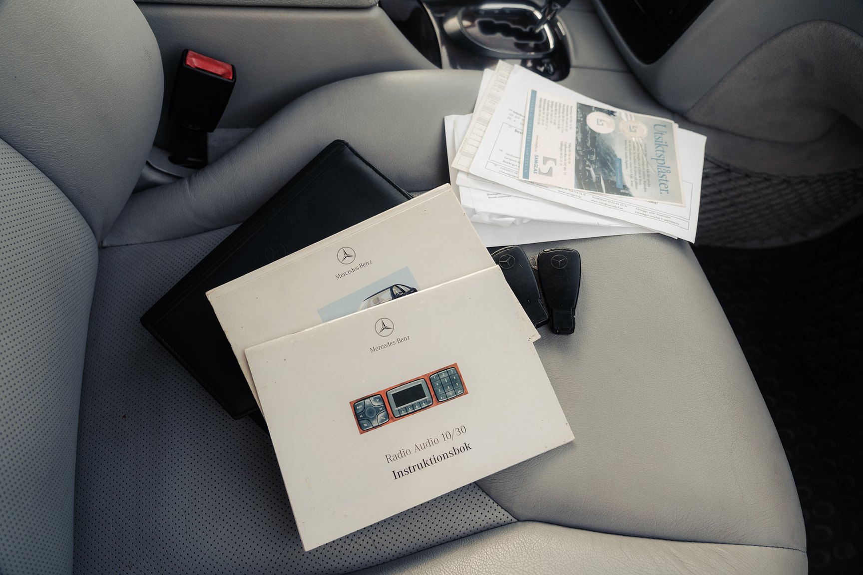 Dokumentation för 1999 Mercedes-Benz S 320
